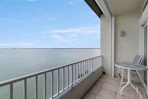 $3,500 | 5279 Isla Key Boulevard South, Unit 413, St. Petersburg, FL 33715