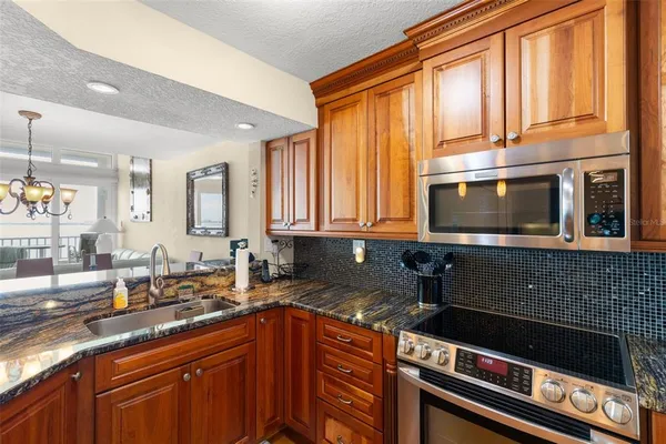 $3,500 | 5279 Isla Key Boulevard South, Unit 413, St. Petersburg, FL 33715