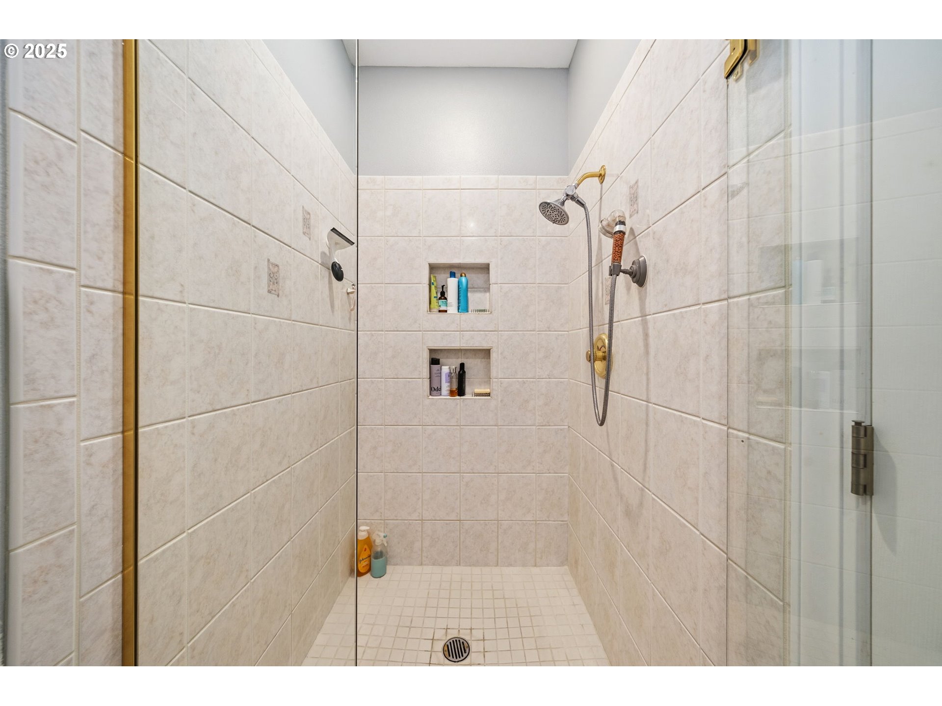 8212 Northwest Fruit Valley Road, Unit A Vancouver, WA 98665 - Photo 21 of 48