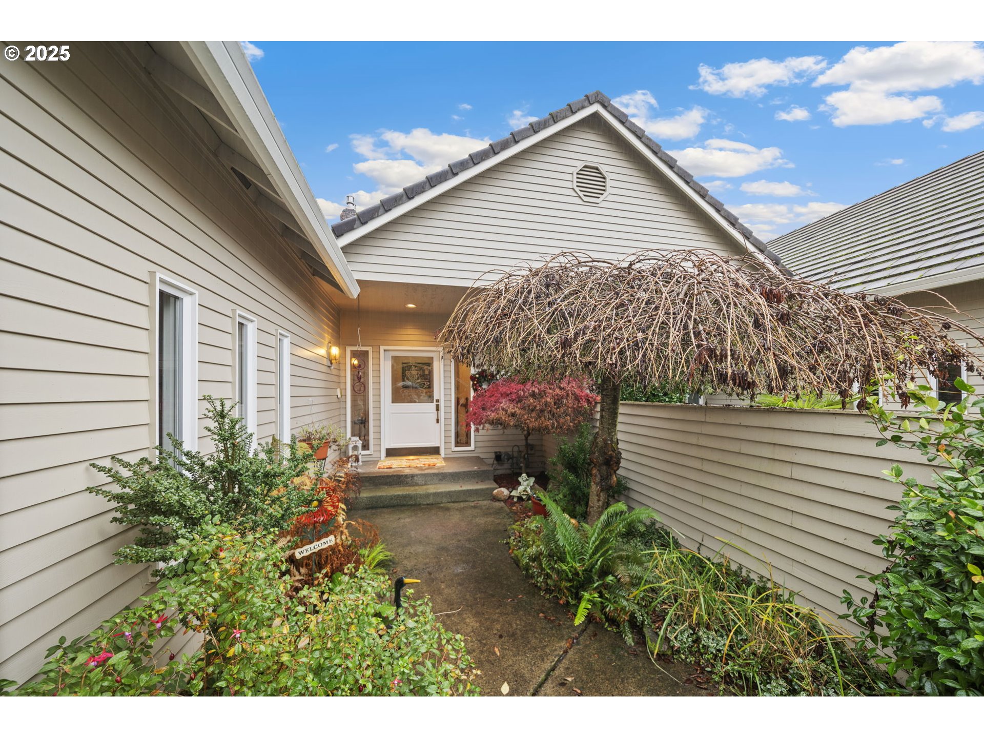 8212 Northwest Fruit Valley Road, Unit A Vancouver, WA 98665 - Photo 3 of 48