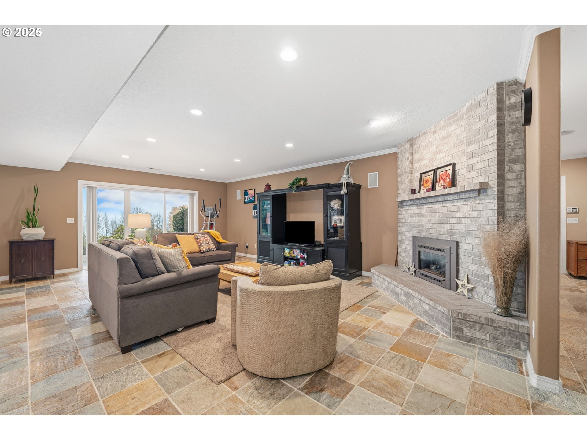 8212 Northwest Fruit Valley Road, Unit A Vancouver, WA 98665 - Photo 36 of 48