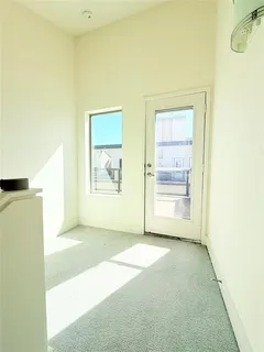 $2,795 | 1600 North Haskell Avenue, Unit 11, Dallas, TX 75204