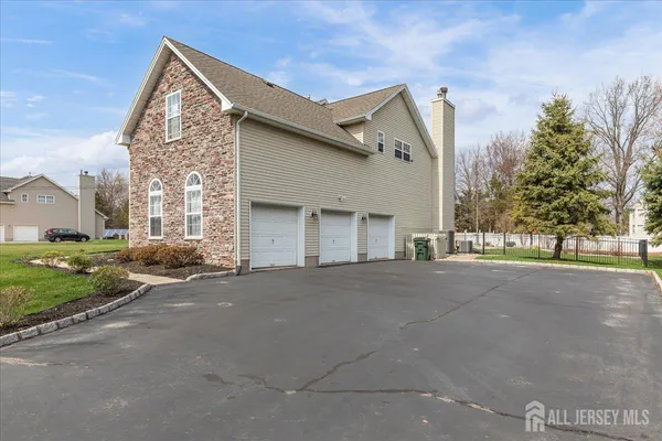 $1,199,000 | 2 Nicole Drive, Somerset, NJ 08873
