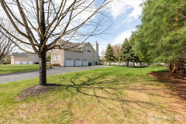 $1,199,000 | 2 Nicole Drive, Somerset, NJ 08873