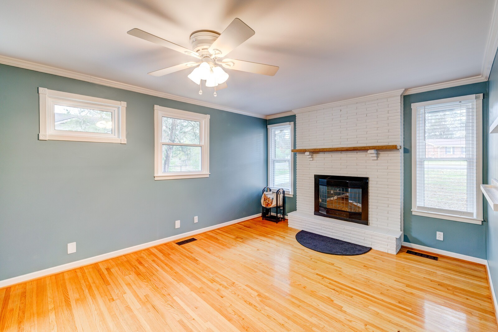 5075 Kittrell Road Nashville, TN 37221 - Photo 15 of 48 Off the kitchen is a charming family room with a cozy fireplace and multiple windows