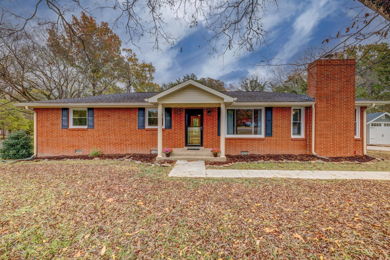 5075 Kittrell Road Nashville, TN 37221 - Photo 3 of 48 Welcome home to charming 5075 Kittrell Road!