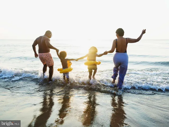 $435,000 | 2 Bowers Drive, Unit 103, Ocean View, DE 19970