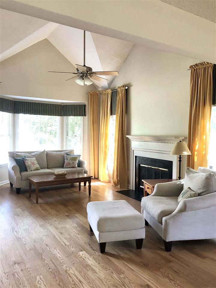 4409 Inez Court Raleigh, NC 27604 - Photo 5 of 29 Living Room
