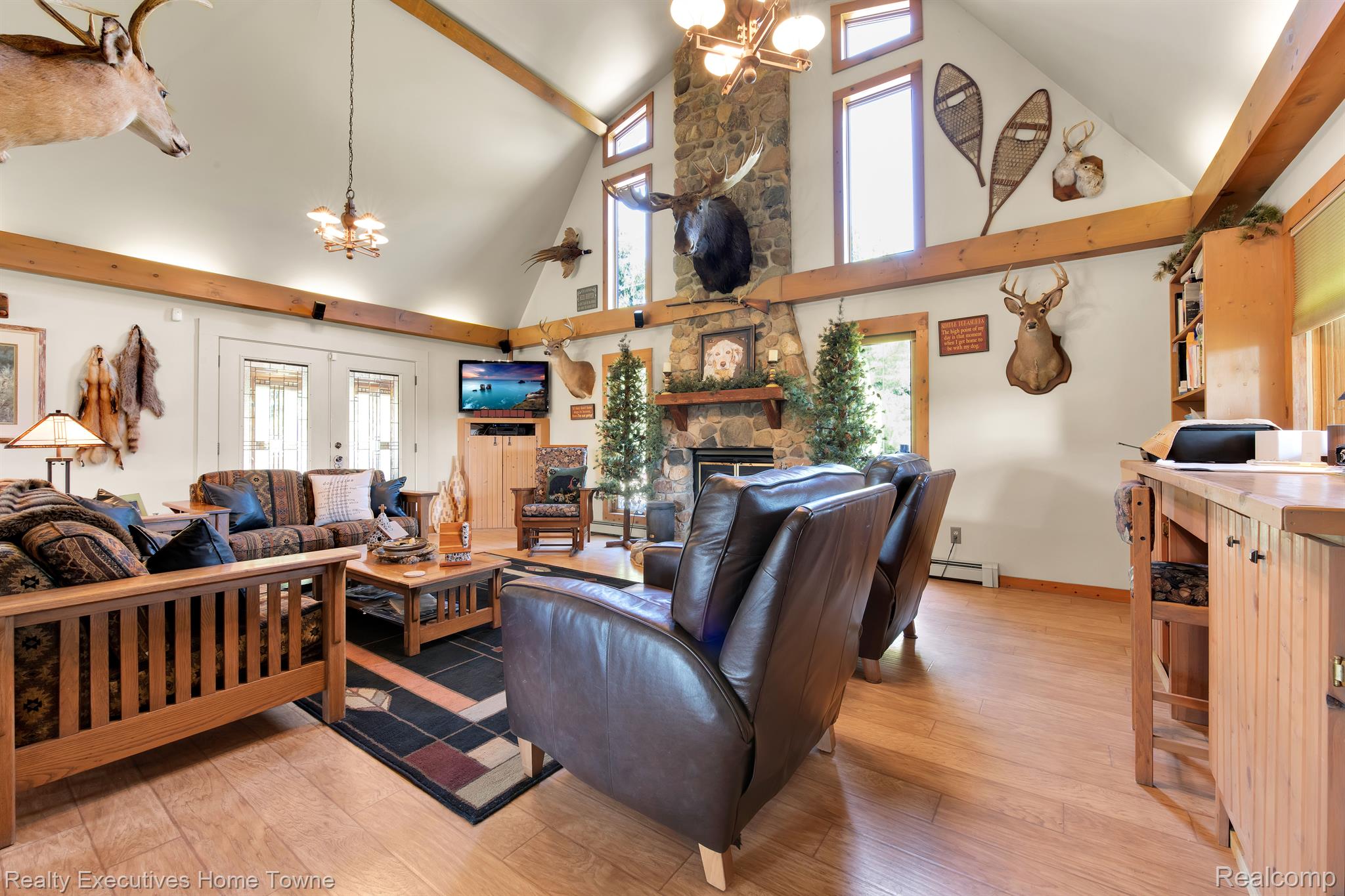 5695 Norman Road Jeddo, MI 48032 - Photo 4 of 71 Living Room