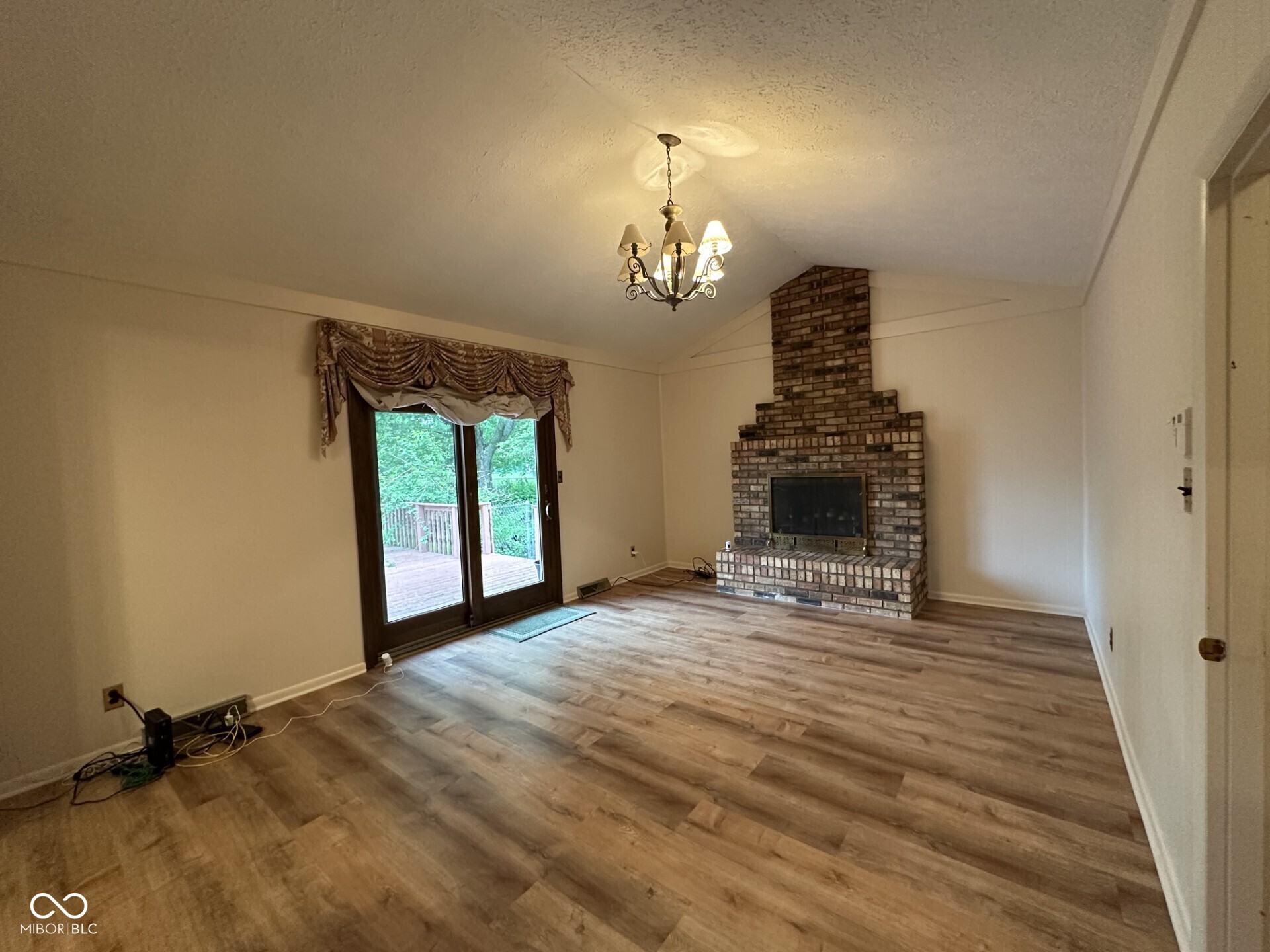 2431 Fisher Road Indianapolis, IN 46239 - Photo 7 of 36 Gallery Image 7