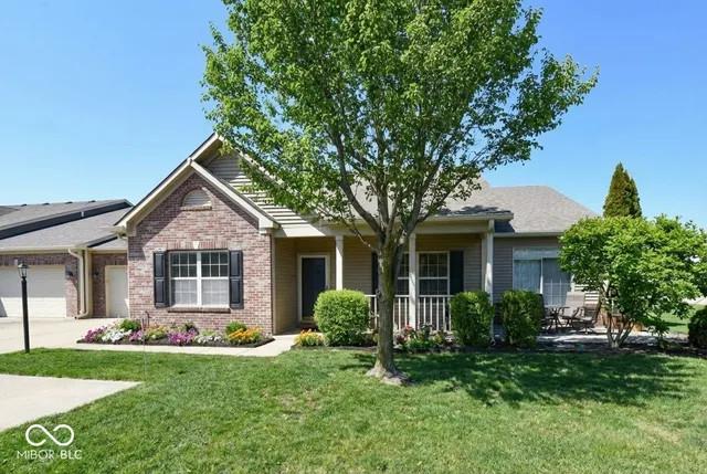 $259,900 | 2520 Big Bear Lane, Indianapolis, IN 46217