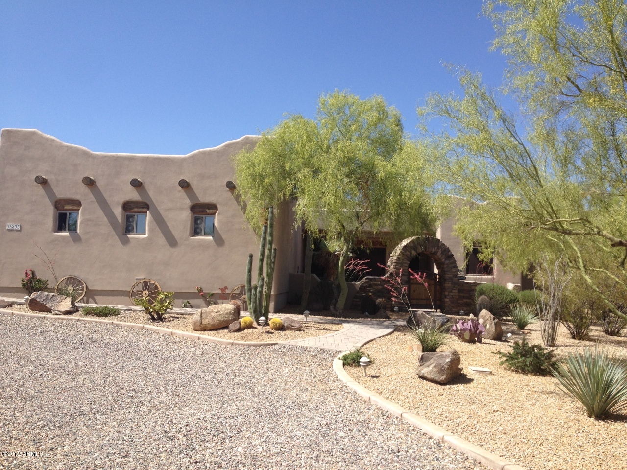 1622 East Dolores Road Phoenix, AZ 85086 - Photo 2 of 31 Front