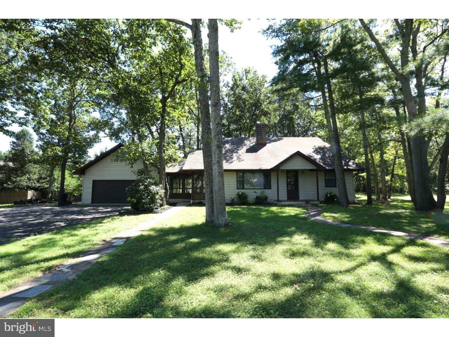 5 Bowker Road Medford, NJ 08055 - Photo 1 of 25 Gallery Image 1