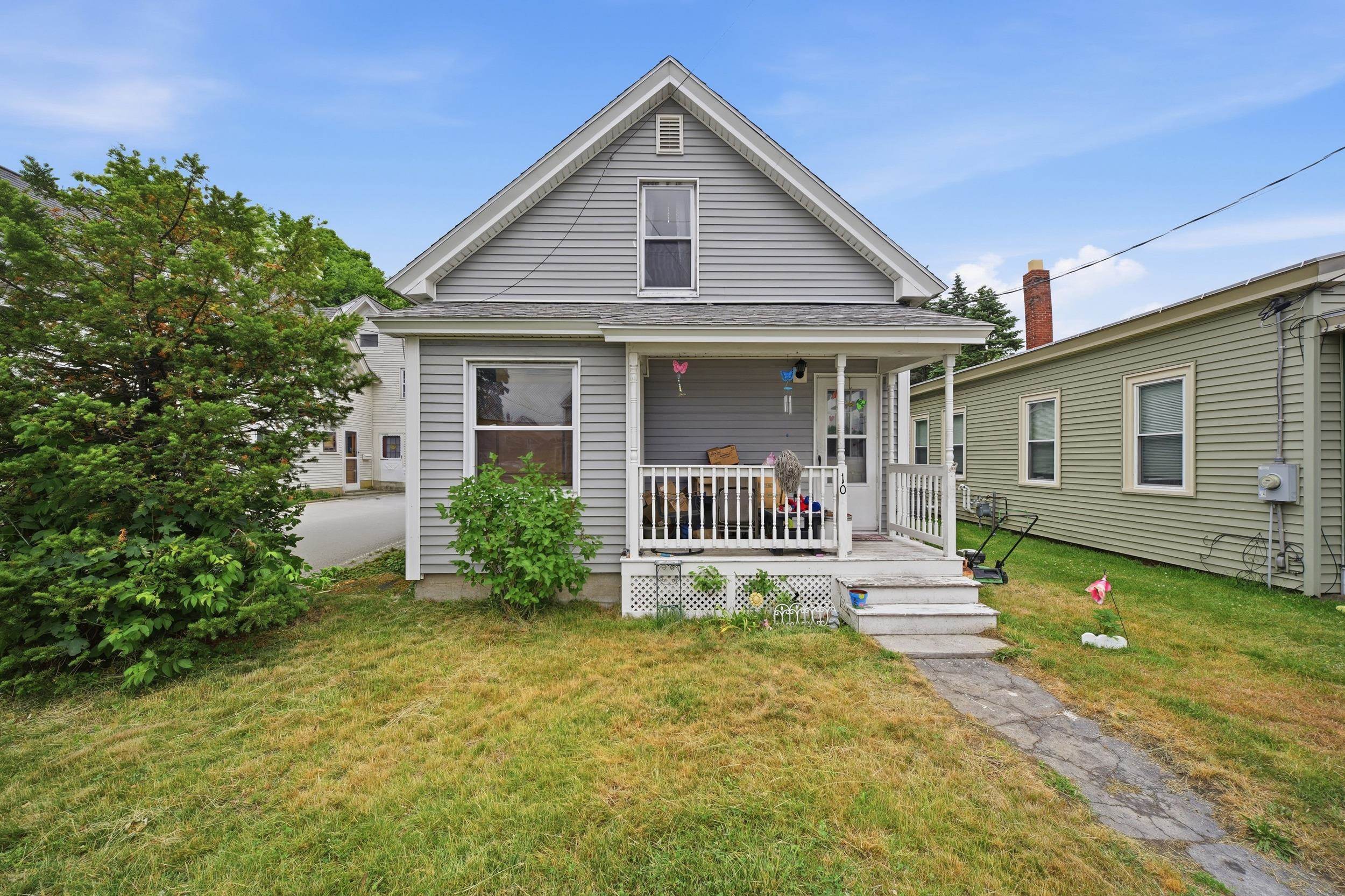 10 Birch Street Derry, NH 03038 - Photo 5 of 30