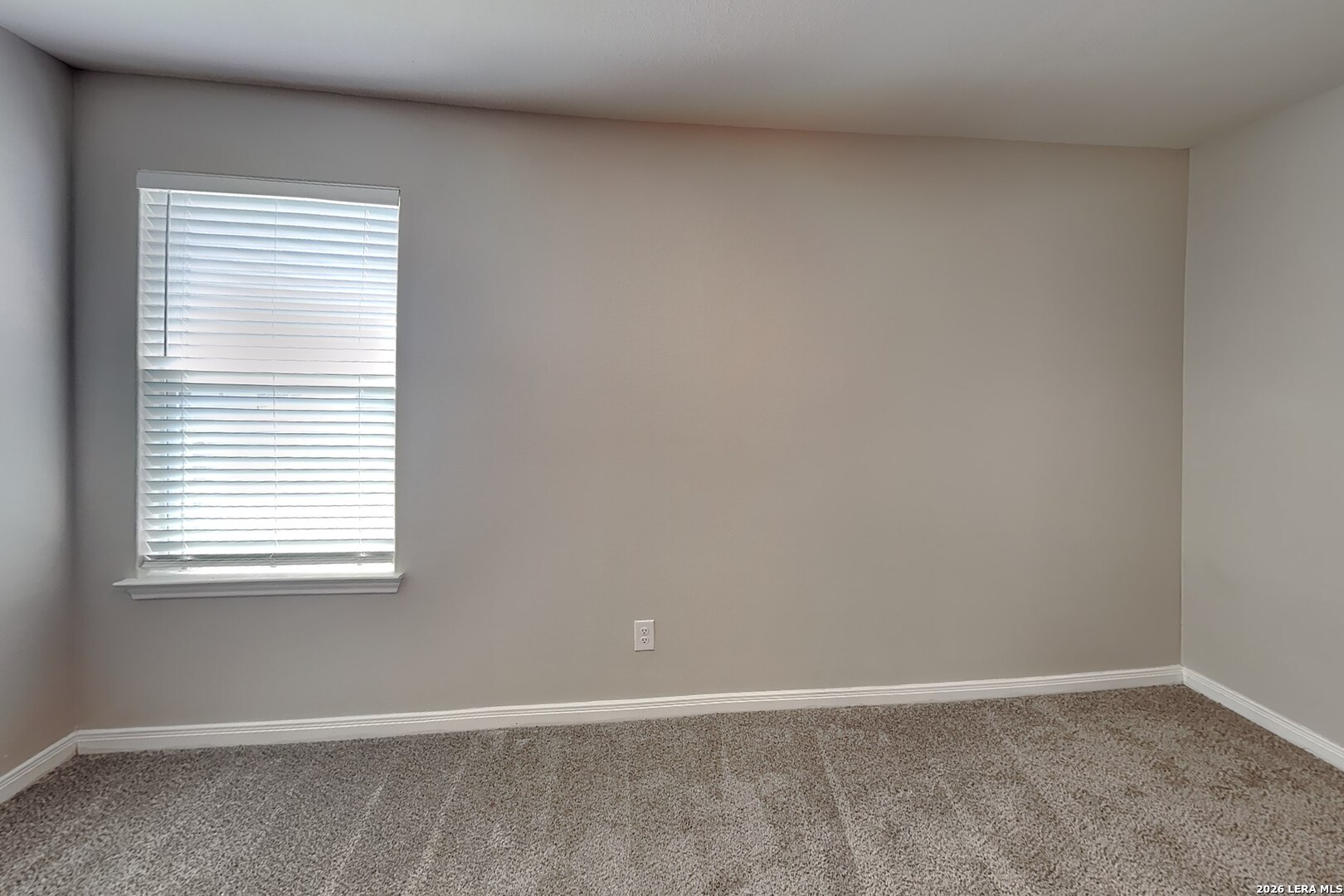 3022 Citron Garden Converse, TX 78109 - Photo 9 of 21 an empty room with a window