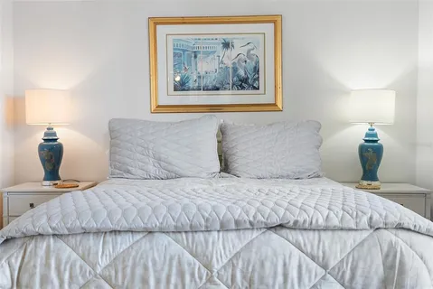 $425,000 | 6322 Palma Del Mar Boulevard South, Unit 209, St. Petersburg, FL 33715