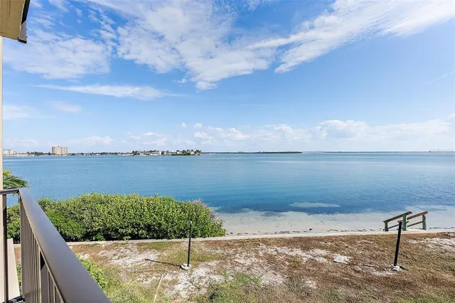 $449,000 | 6322 Palma Del Mar Boulevard South, Unit 209, St. Petersburg, FL 33715