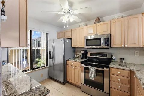 $425,000 | 6322 Palma Del Mar Boulevard South, Unit 209, St. Petersburg, FL 33715