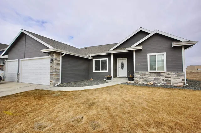 $439,000 | 1910 Zuni Trail, Bar Nunn, WY 82601