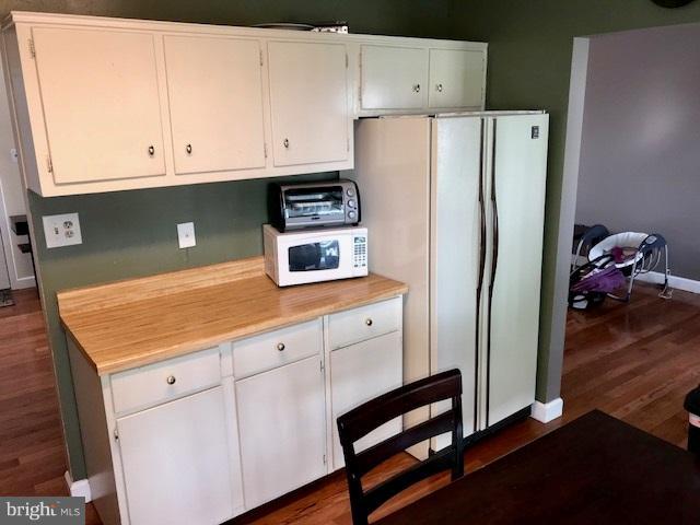 4114 Isbell Street Silver Spring, MD 20906 - Photo 13 of 30 Kitchen