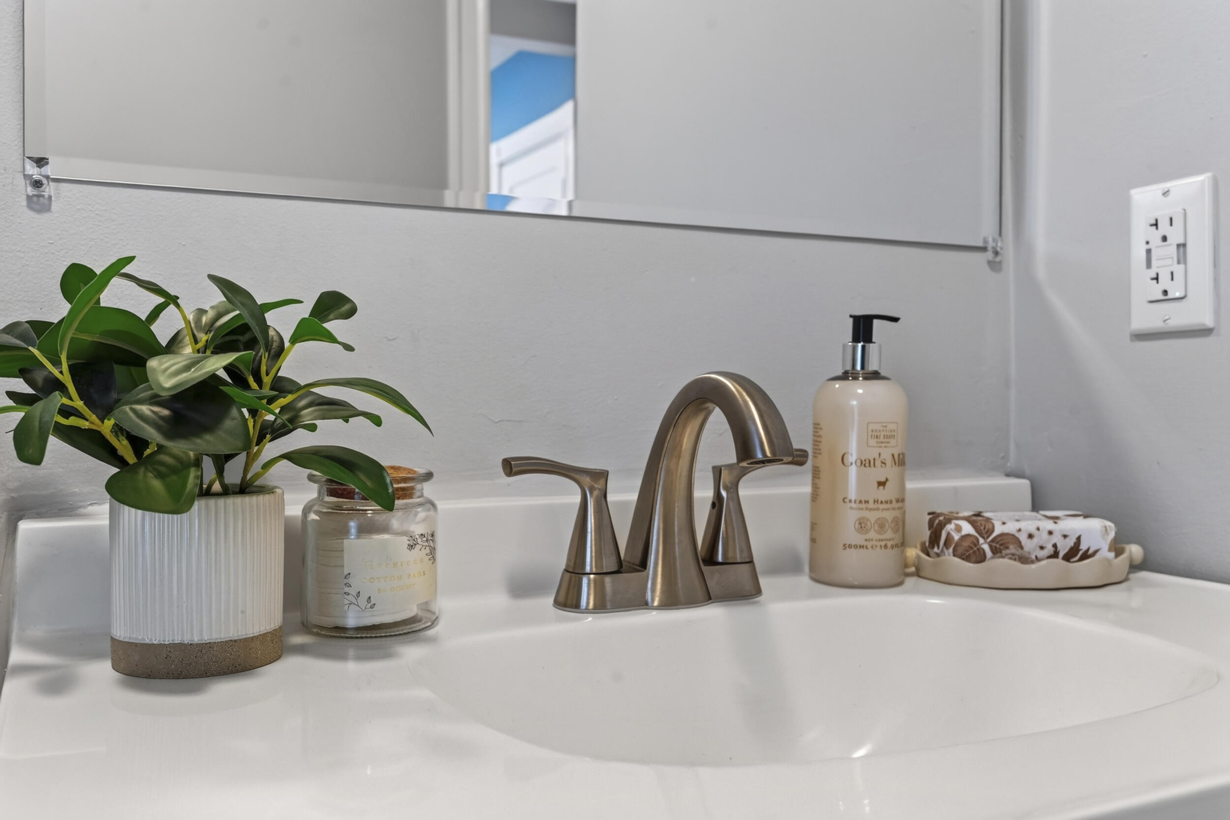 52 Dennett Street Portland, ME 04102 - Photo 25 of 53 35_52dennett-31