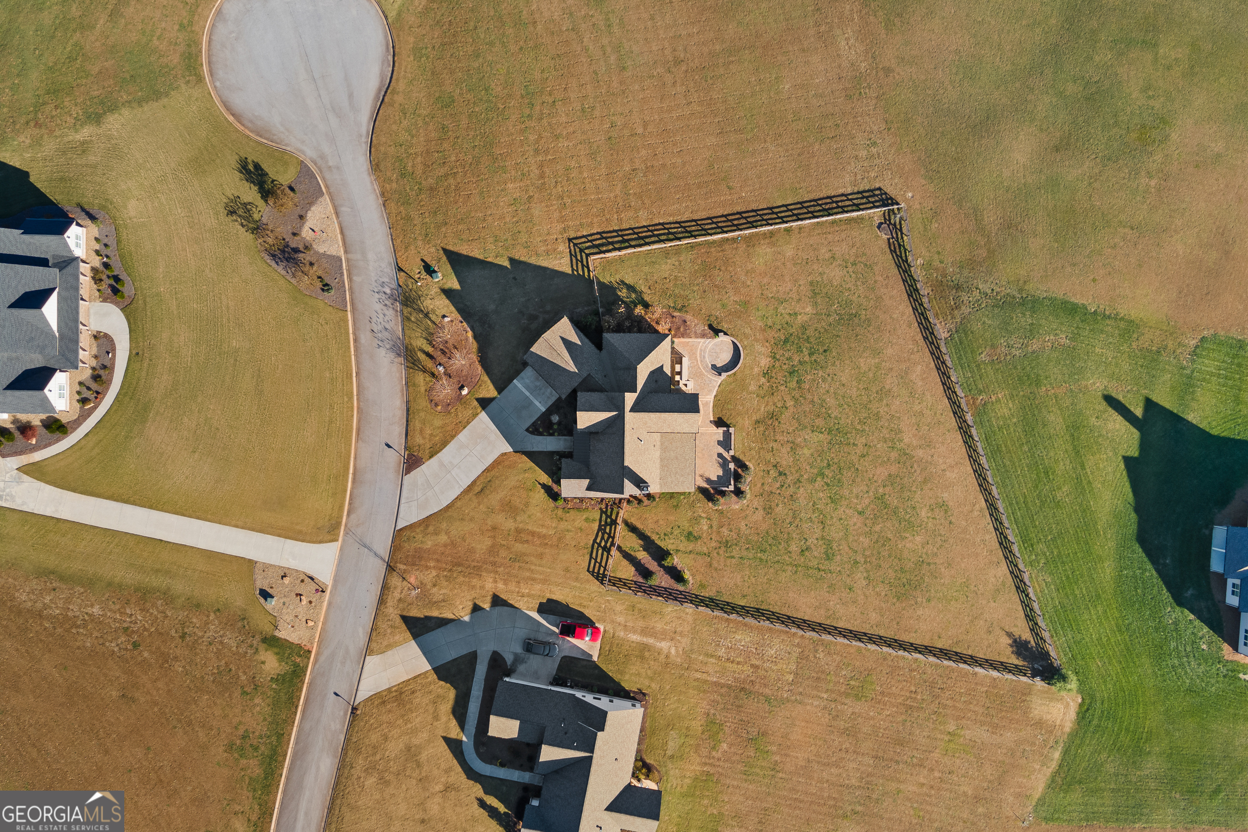 652 Meadow Run Court Clarkesville, GA 30523 - Photo 58 of 61 a bathroom with a sink and mirror