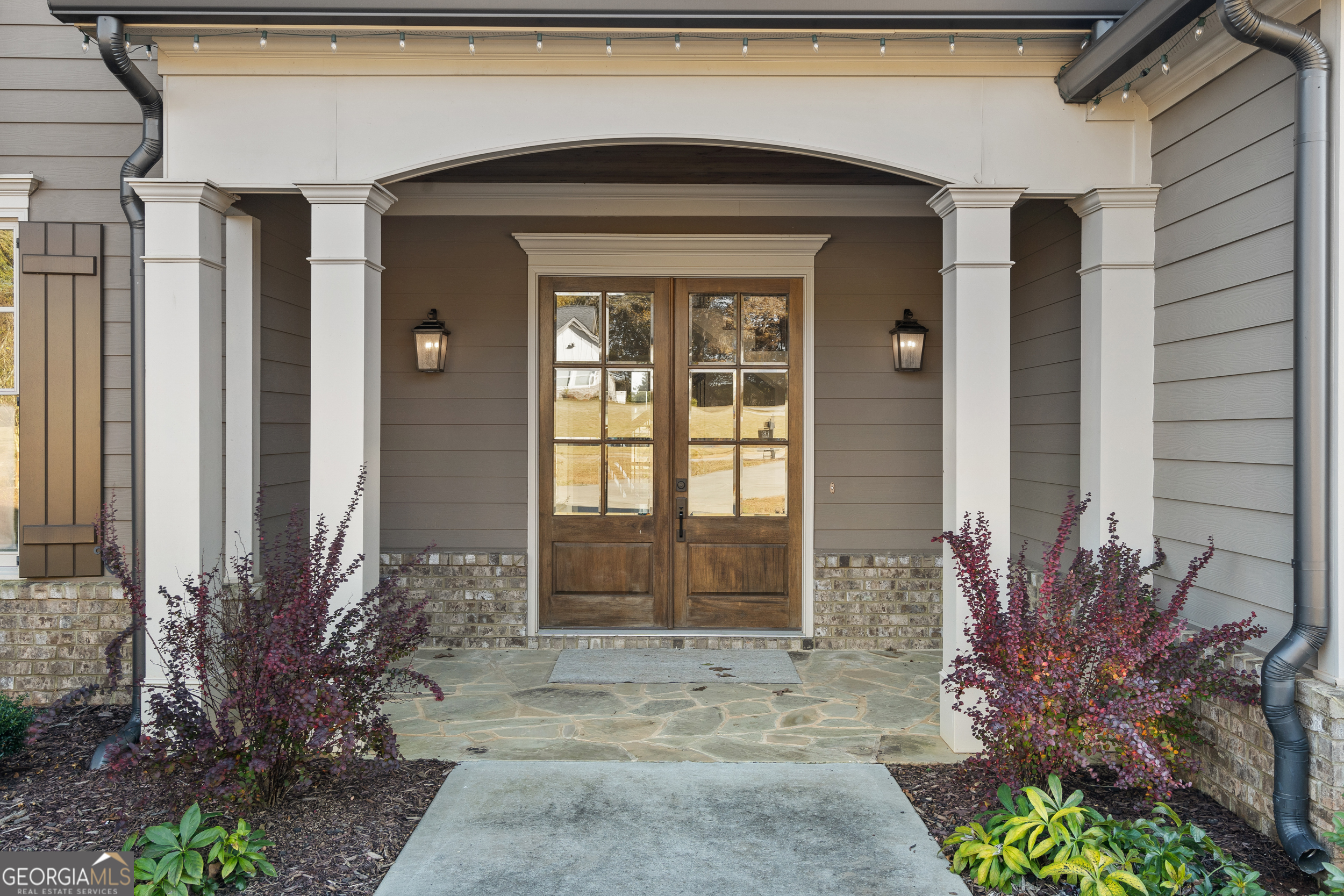 652 Meadow Run Court Clarkesville, GA 30523 - Photo 8 of 61 a view of entrance