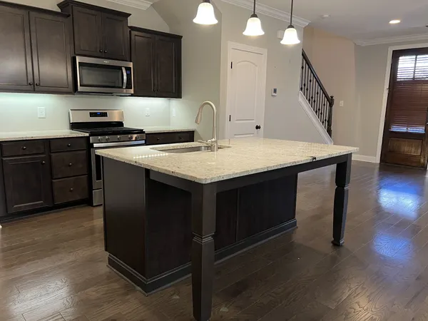 $2,650 | 325 Cornelius Way, Hendersonville, TN 37075