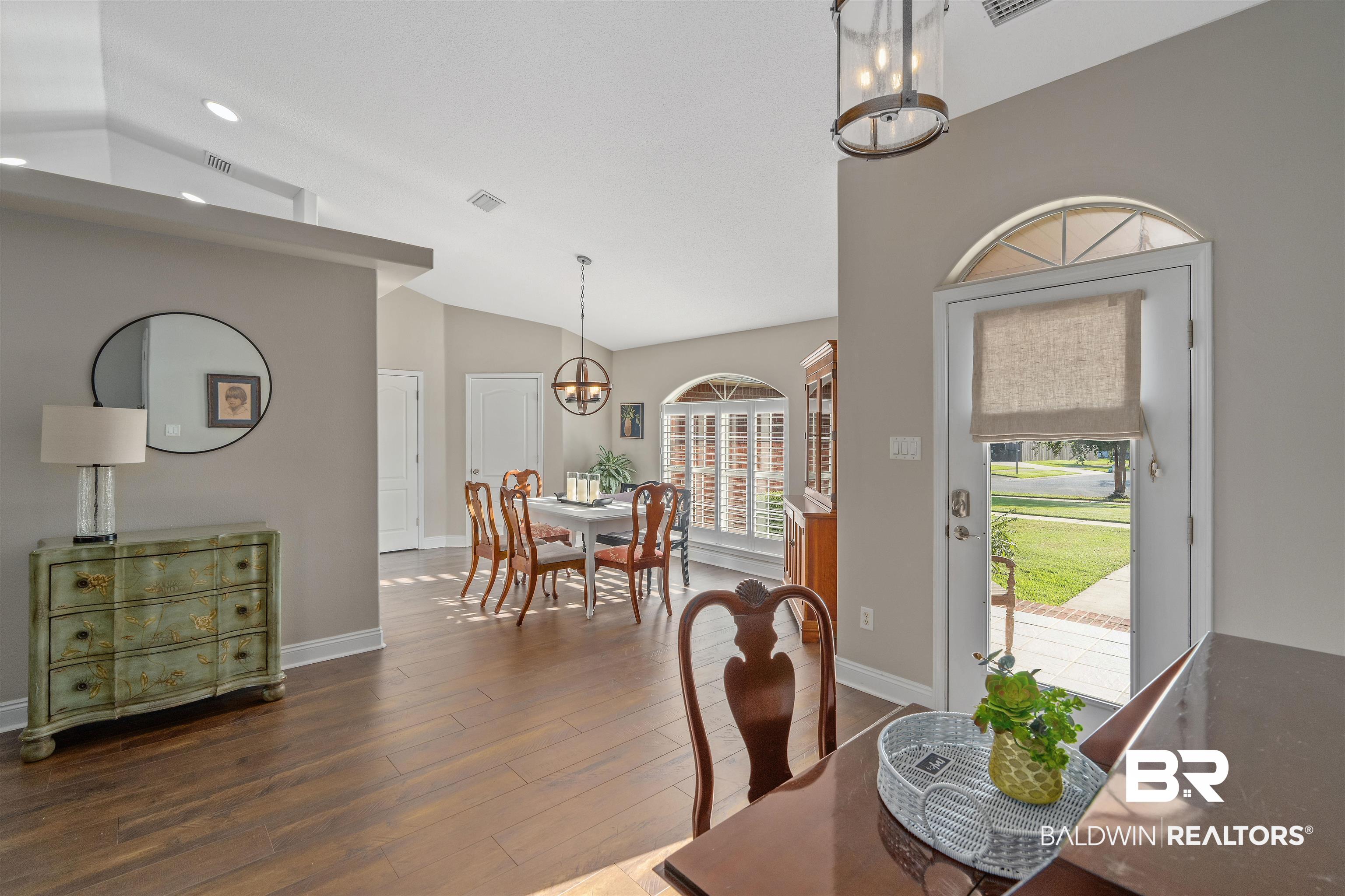 123 Normandy Street Fairhope, AL 36532 - Photo 5 of 21 Foyer & Dining