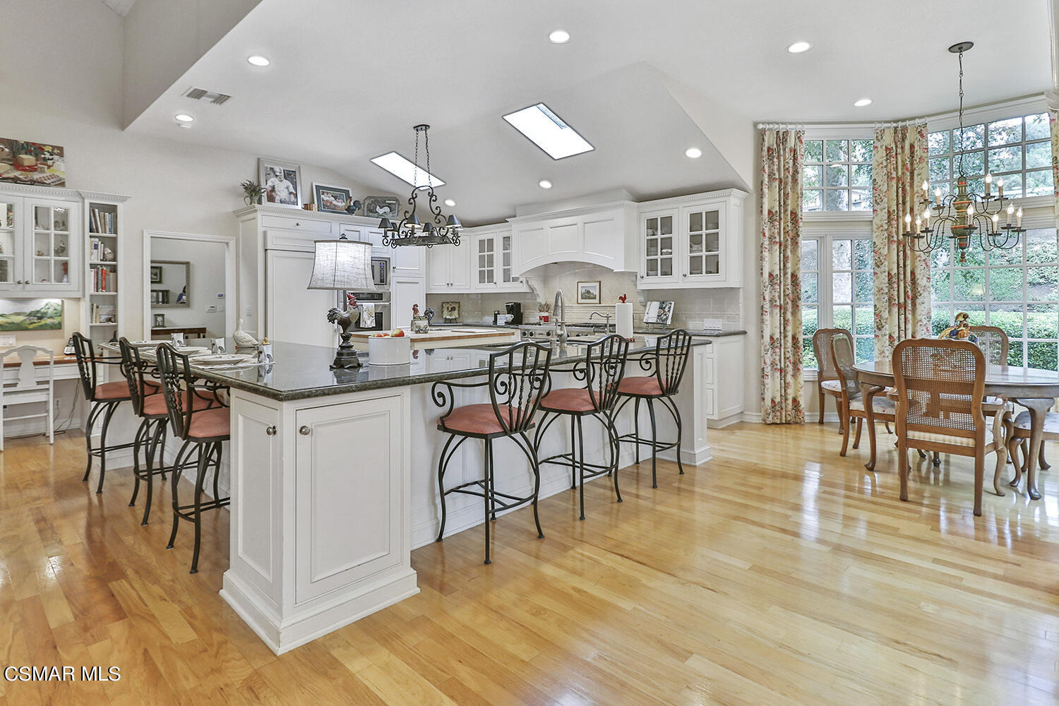 11908 Pradera Road Camarillo, CA 93012 - Photo 13 of 76 eKitchen2
