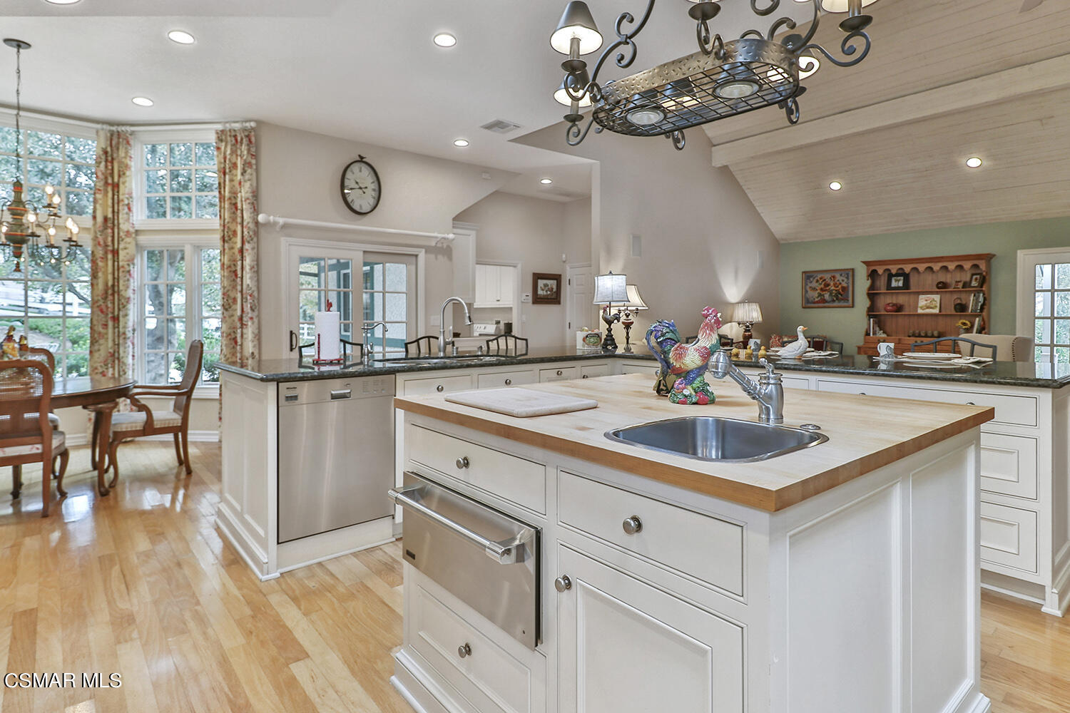 11908 Pradera Road Camarillo, CA 93012 - Photo 15 of 76 eKitchen7