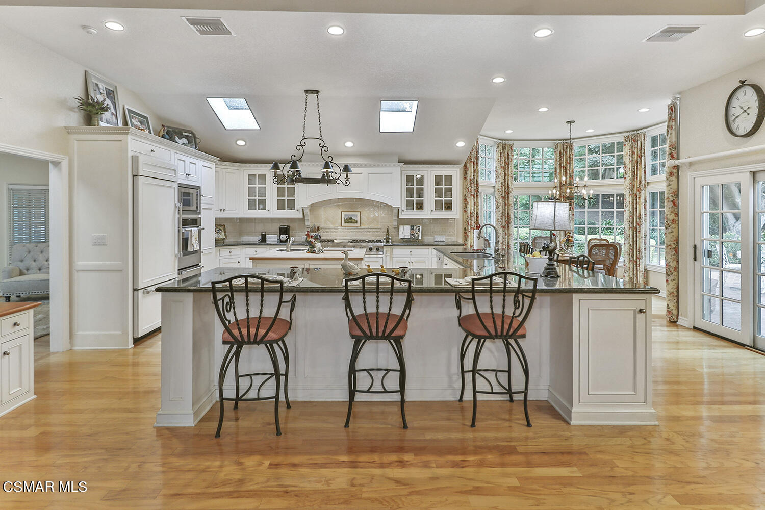 11908 Pradera Road Camarillo, CA 93012 - Photo 20 of 76 eKitchen1