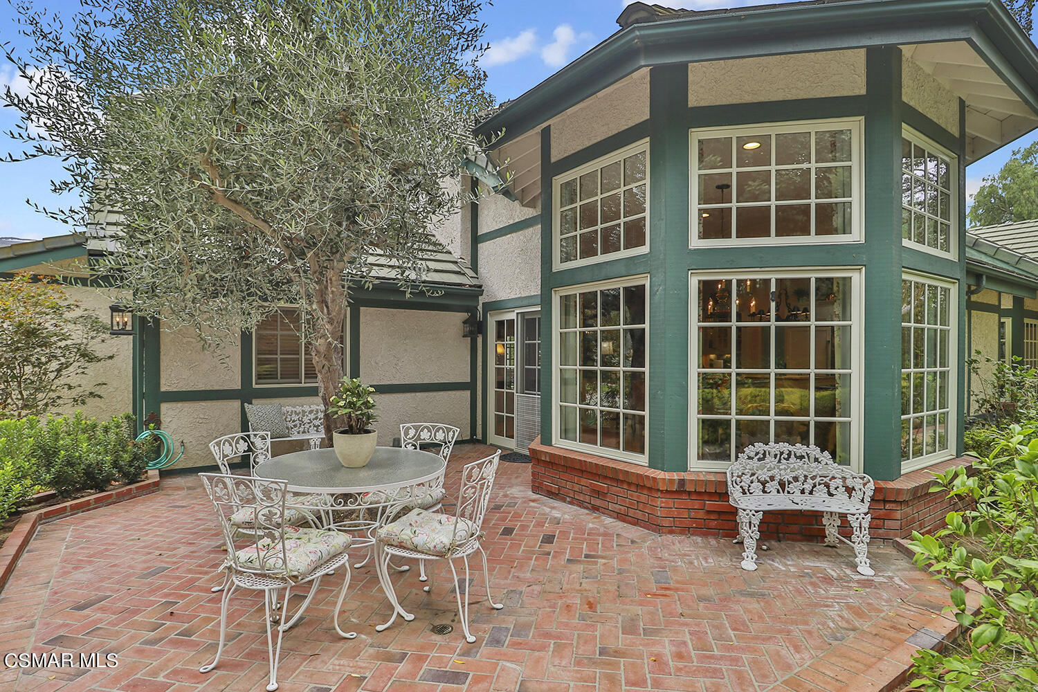 11908 Pradera Road Camarillo, CA 93012 - Photo 4 of 76 aFront6