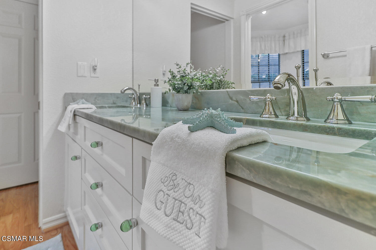 11908 Pradera Road Camarillo, CA 93012 - Photo 45 of 76 nJacknJill Bath2