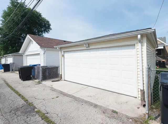 $359,000 | 3529 North Nora Avenue, Chicago, IL 60634