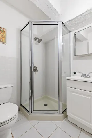 $799,000 | 529 West 42nd Street, Unit 1B | Hell's Kitchen