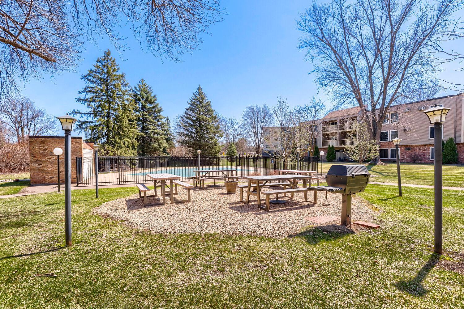 4045 Hodgson Road, Unit 312 Shoreview, MN 55126 - Photo 25 of 29