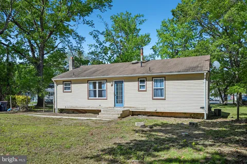 $325,000 | 122 Walker Avenue, West Berlin, NJ 08091