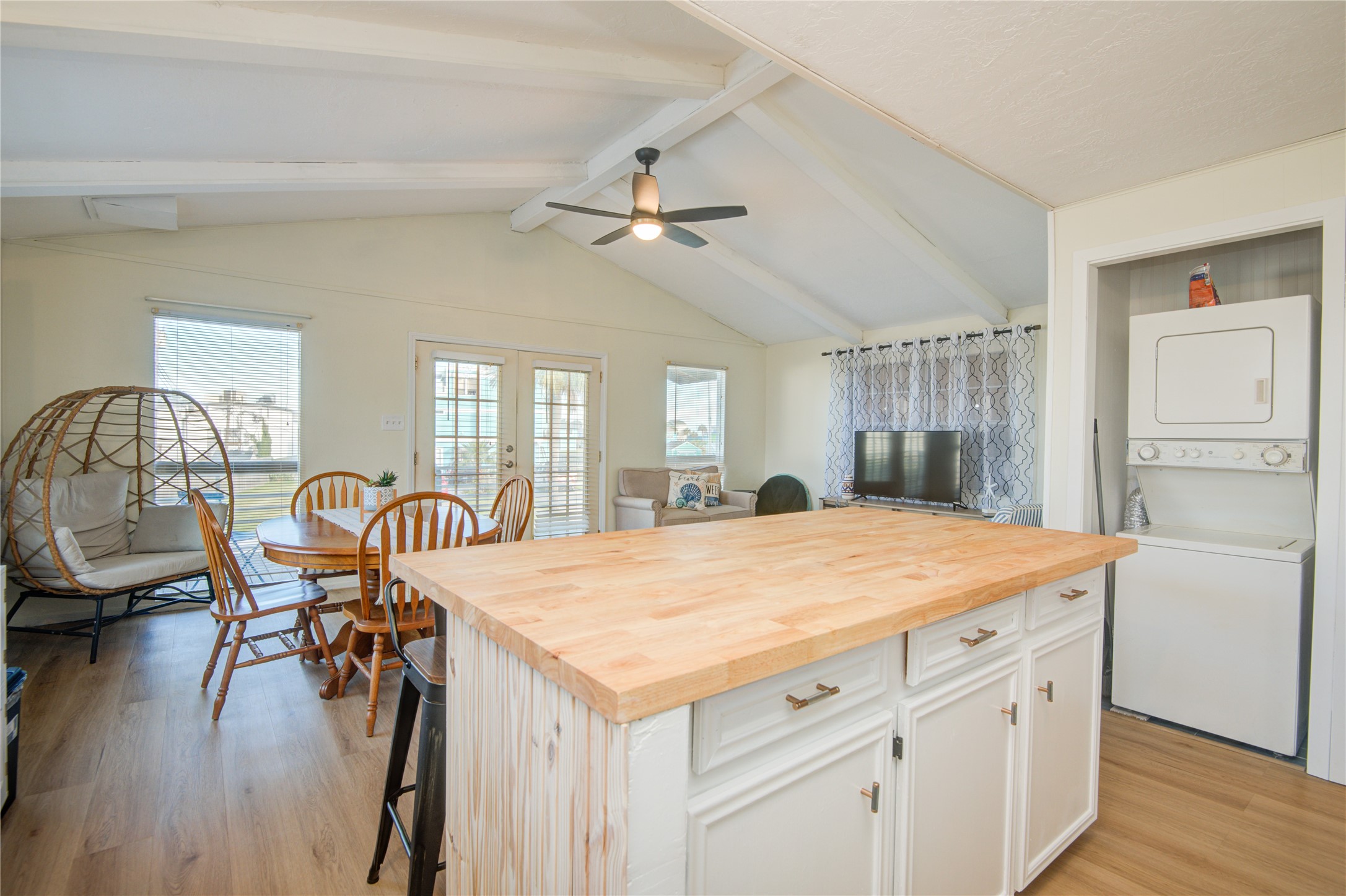 16510 Blackbeard Road Jamaica Beach, TX 77554 - Photo 24 of 39