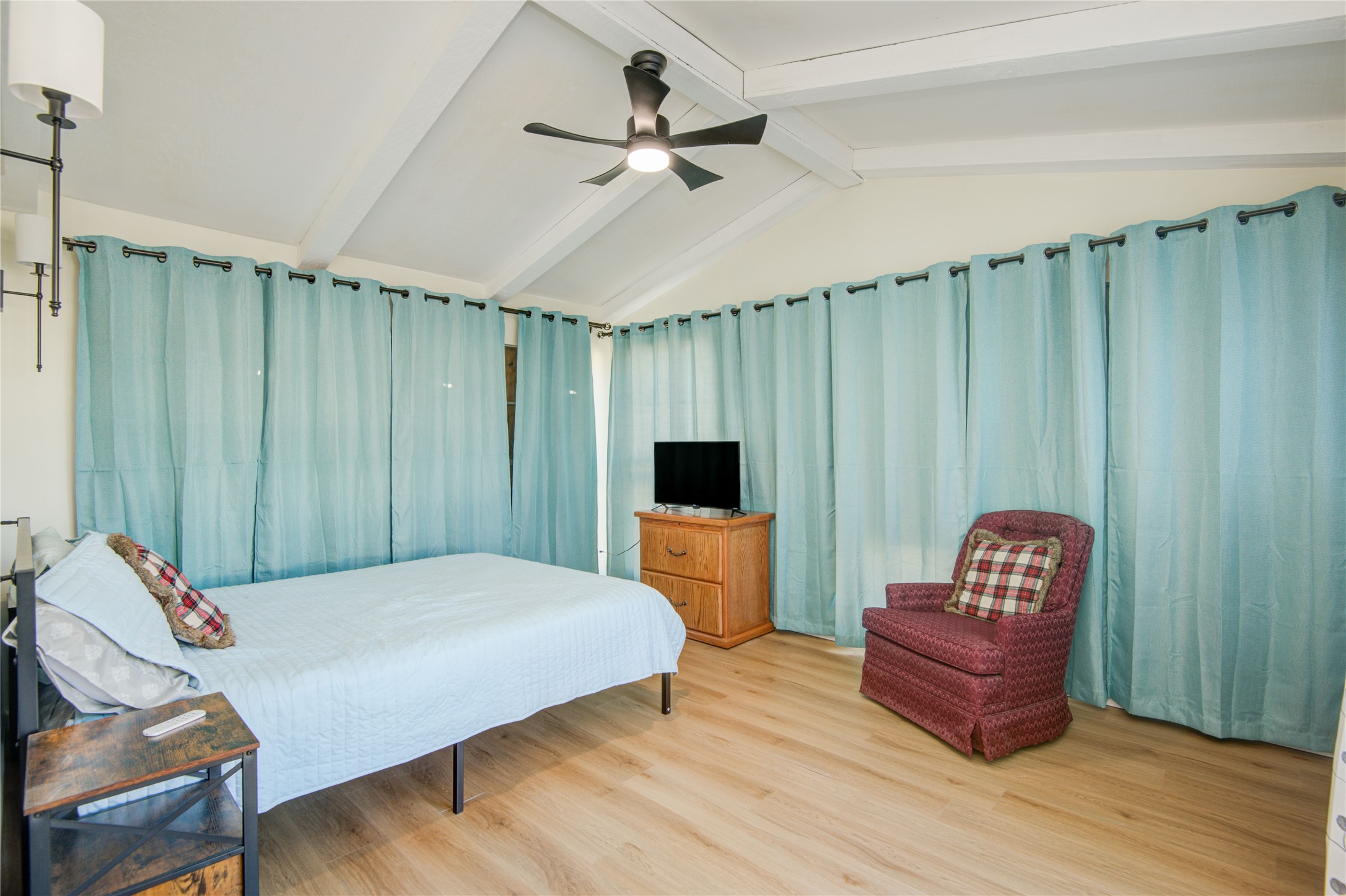 16510 Blackbeard Road Jamaica Beach, TX 77554 - Photo 36 of 39