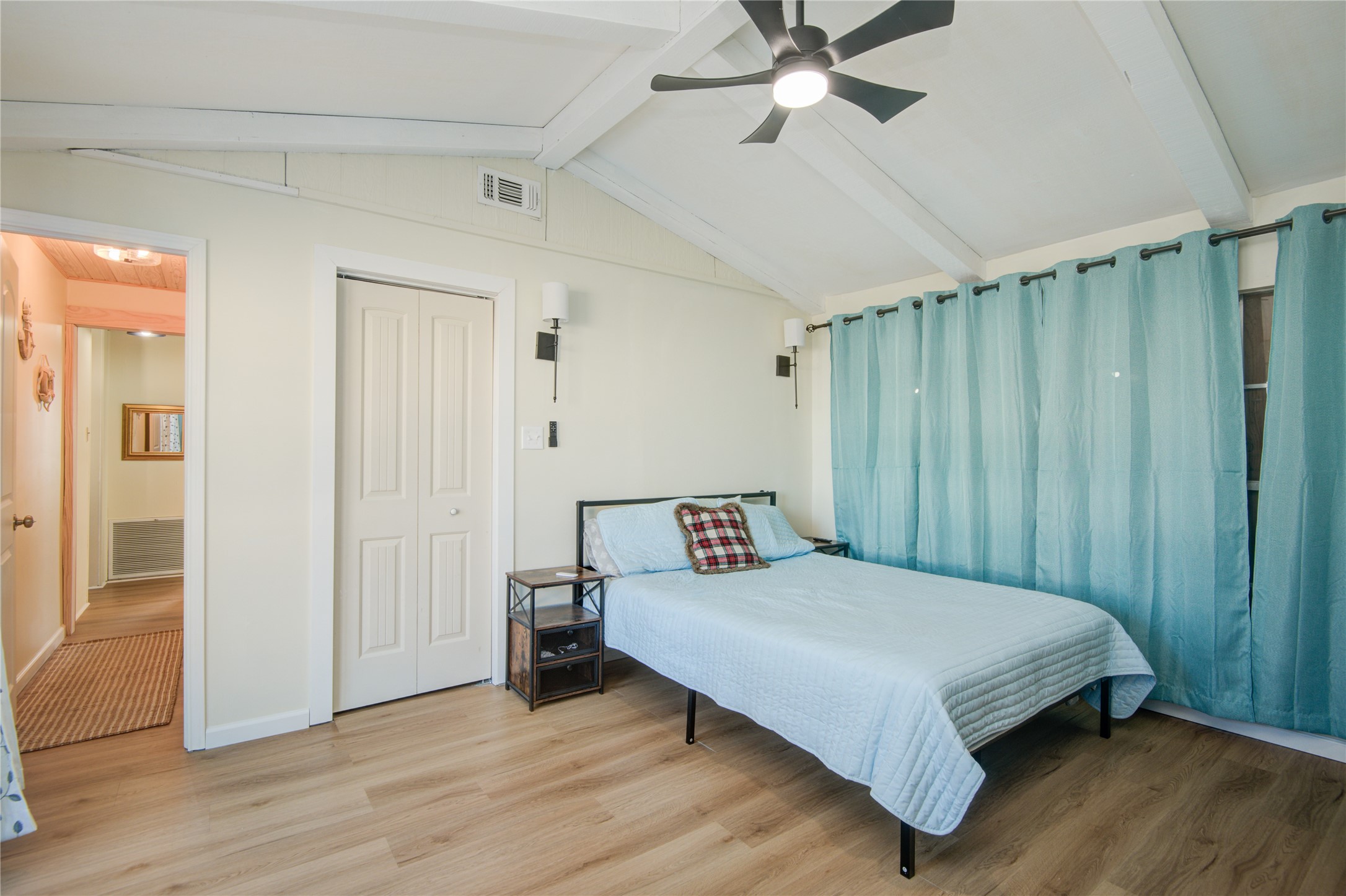 16510 Blackbeard Road Jamaica Beach, TX 77554 - Photo 37 of 39