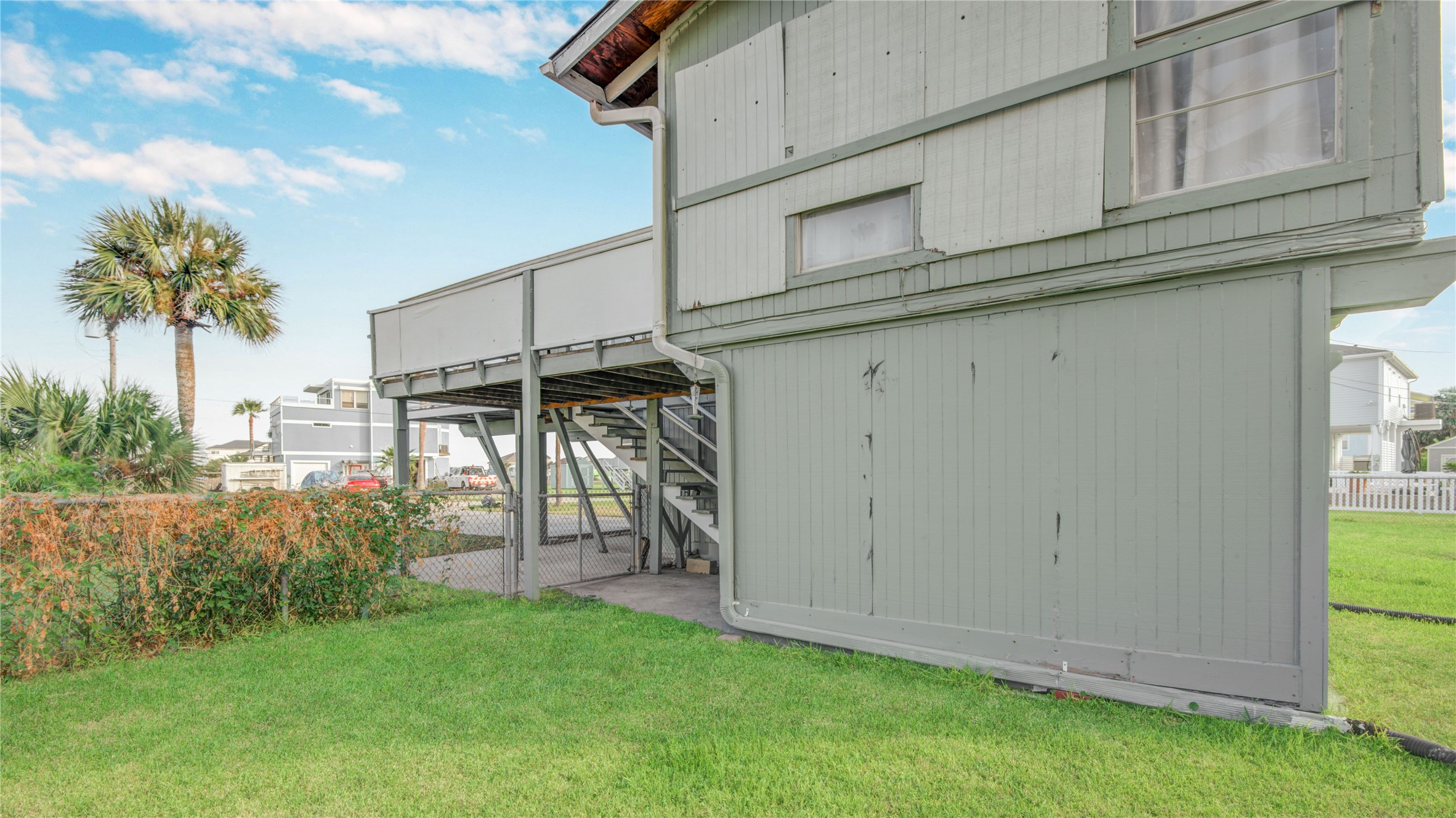 16510 Blackbeard Road Jamaica Beach, TX 77554 - Photo 9 of 39