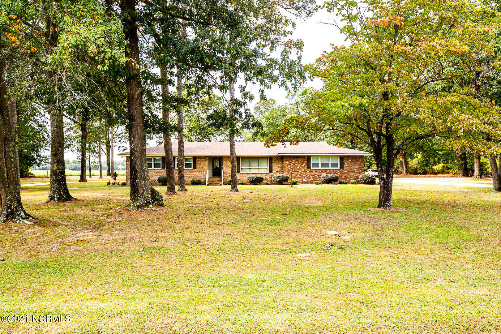 359 Houses Mill Road Newton Grove, NC 28366 - Photo 2 of 36 359 Houses Mill Rd Newton Grove-2
