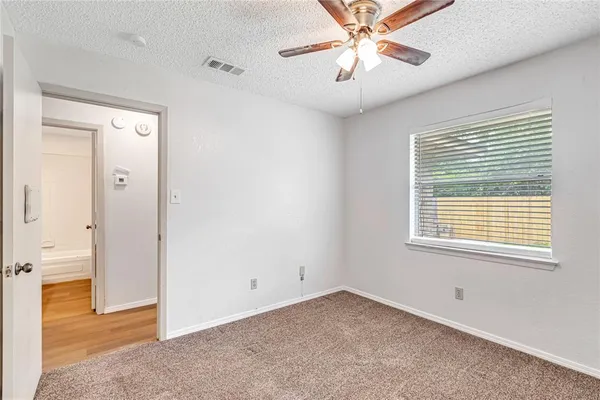$1,450 | 420 Claire Court, Arlington, TX 76012