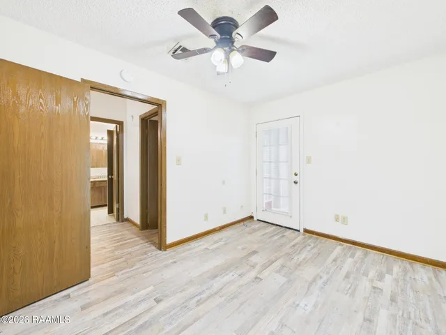 $975 | 113 Shekel Drive, Unit C, Lafayette, LA 70508