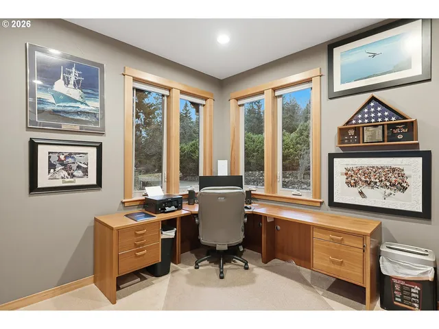 $1,600,000 | 26 Ridgeview Road, White Salmon, WA 98672