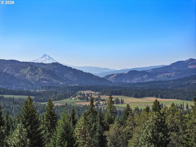 $1,600,000 | 26 Ridgeview Road, White Salmon, WA 98672