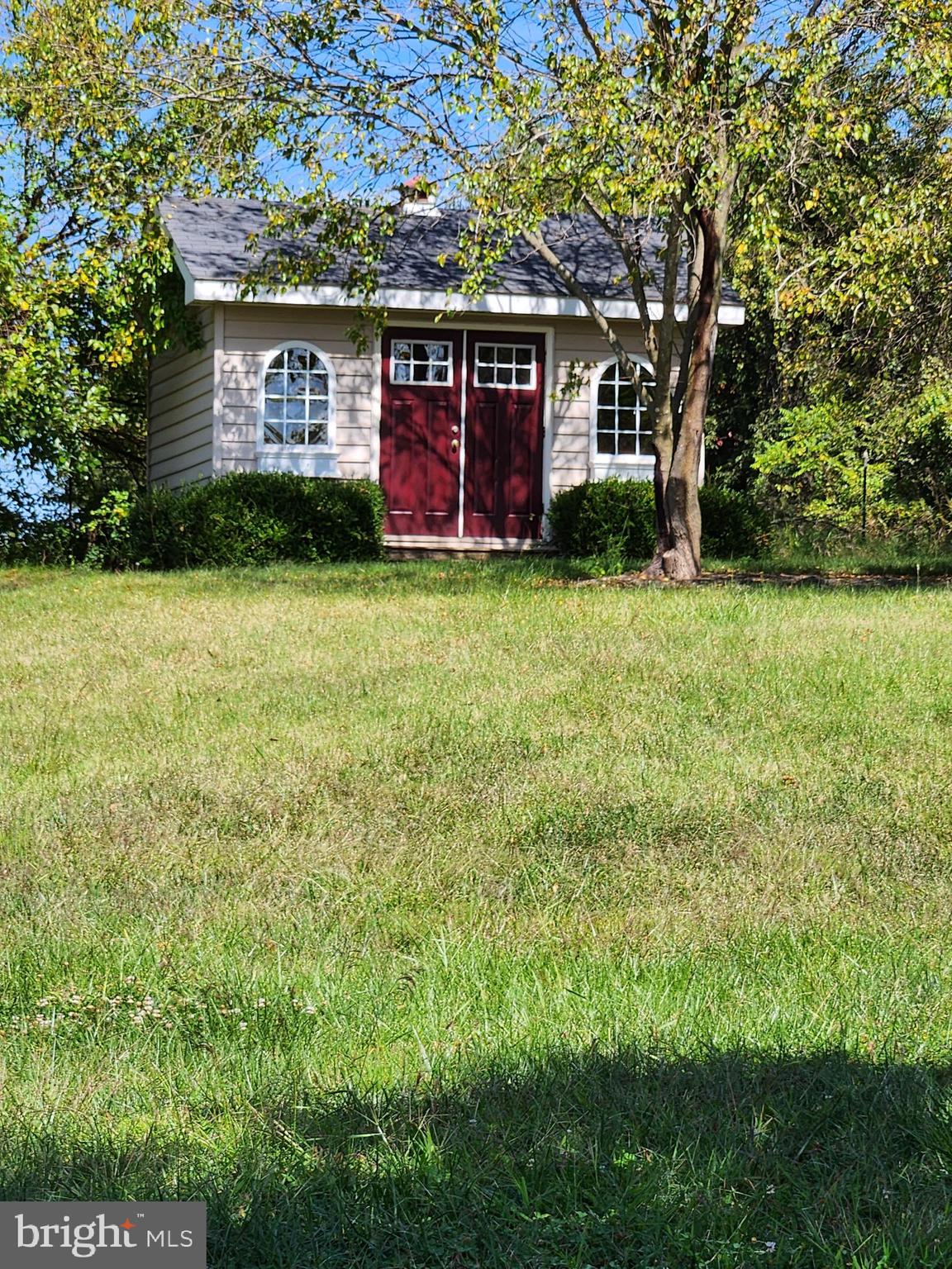 15117 Montanus Drive Culpeper, VA 22701 - Photo 27 of 27 a front view of house with yard and trees