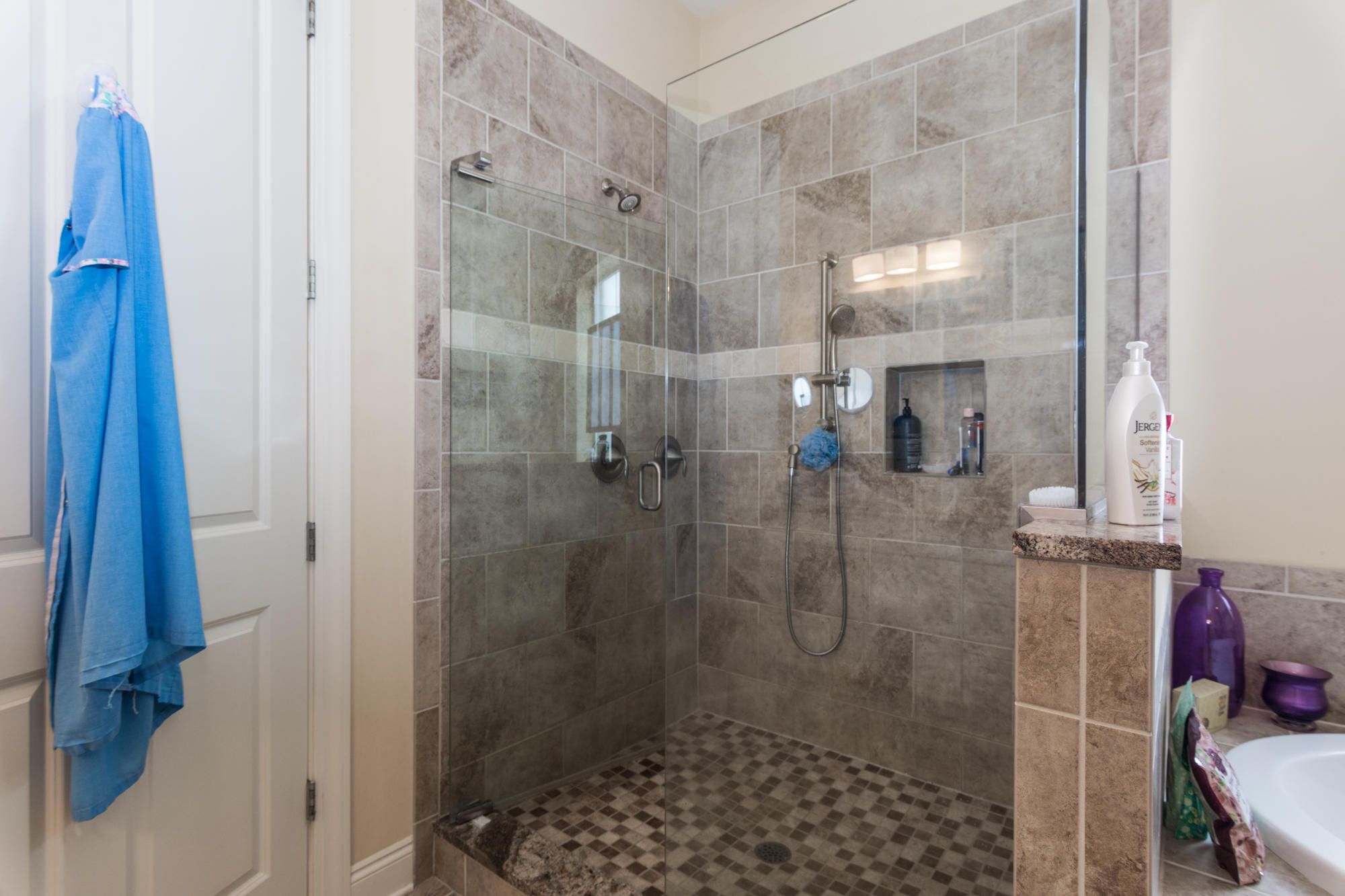 331 Brushed Dunes Circle Freeport, FL 32439 - Photo 41 of 60 a bathroom with a shower