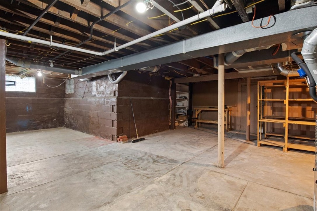 153 Seneca Road Irondequoit, NY 14622 - Photo 22 of 25